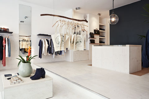 Thiết kế nội thất shop thời trang đẹp phong cách hiện đại
